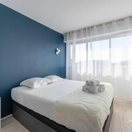 Asirem - Pied De Metro Dans Le 7eme Apartment *